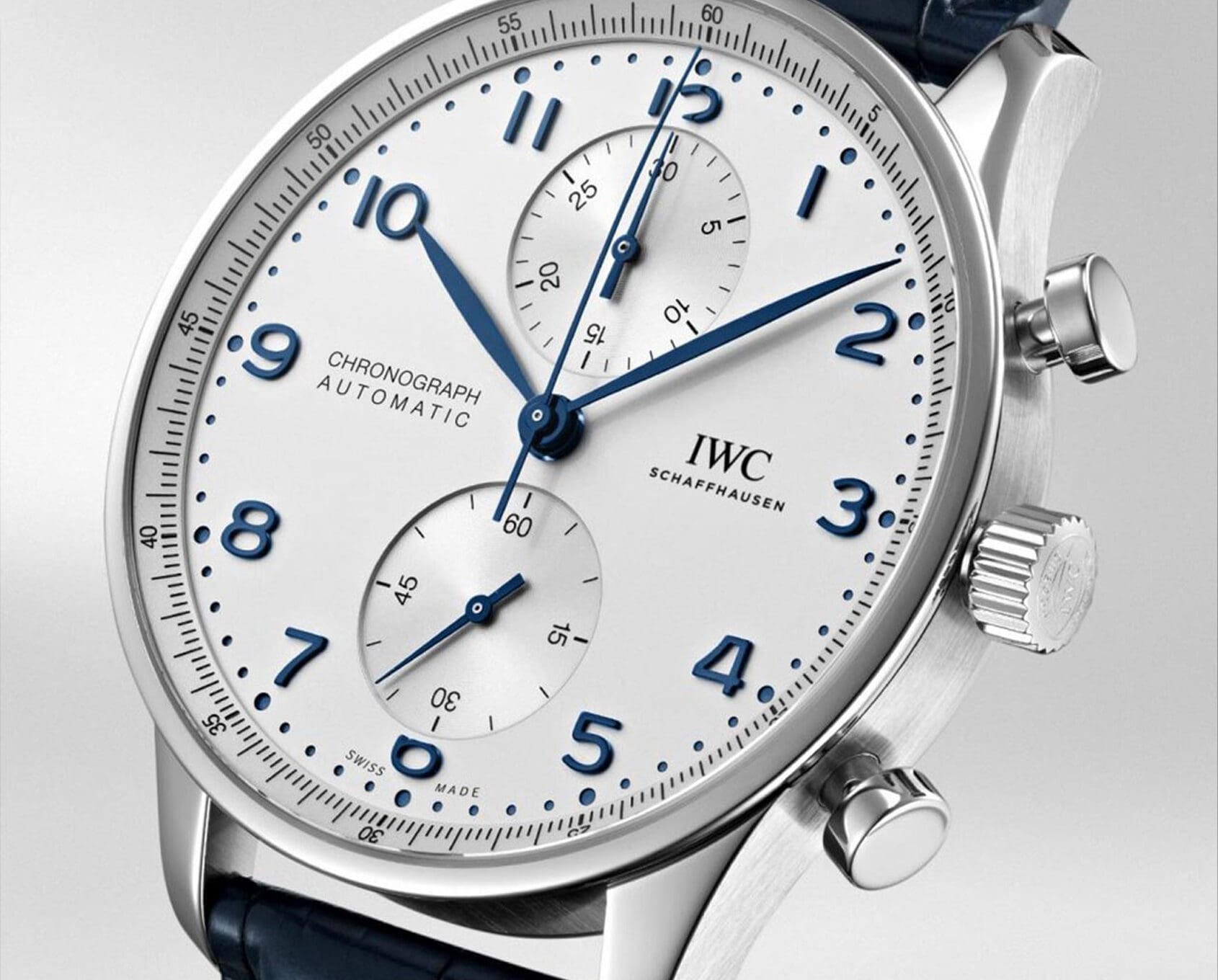 دکمه‌های ساعت مچی کلاسیک