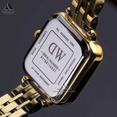 ساعت دنیل ولینگتون