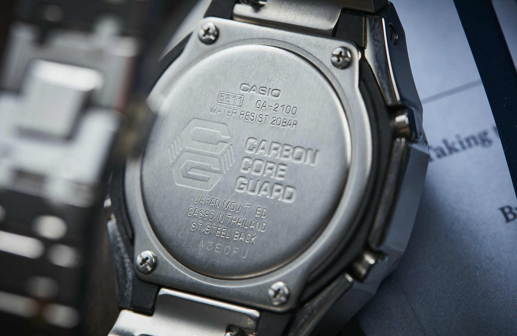 پشت ساعت کاسیو جی‌شاک GA-2100