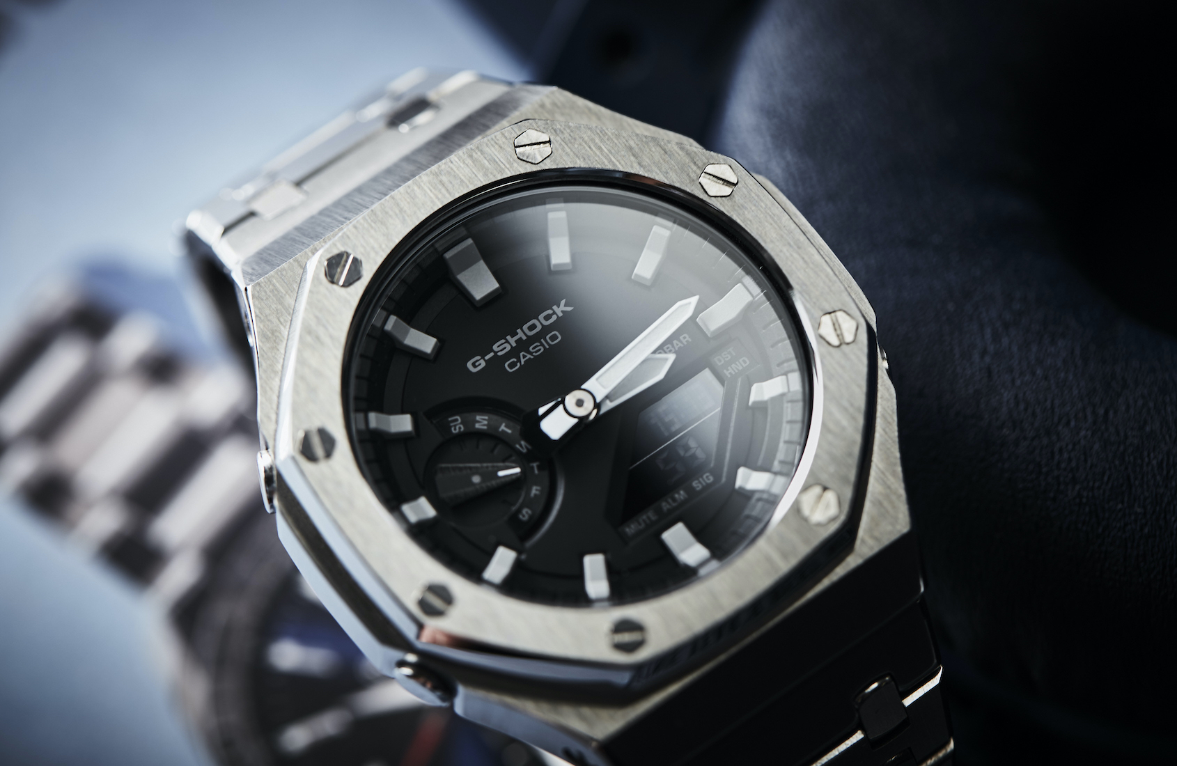 ساعت کاسیو جی‌شاک GA-2100