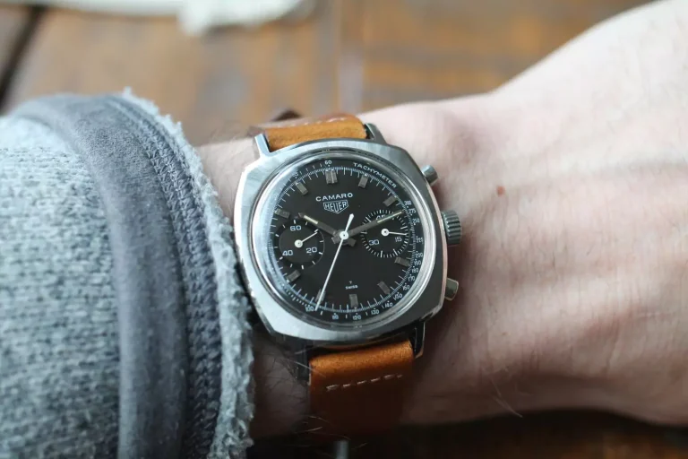 ساعت‌های افسانه‌ای هویر (Heuer): سفری به دنیای سرعت، دقت و اصالت