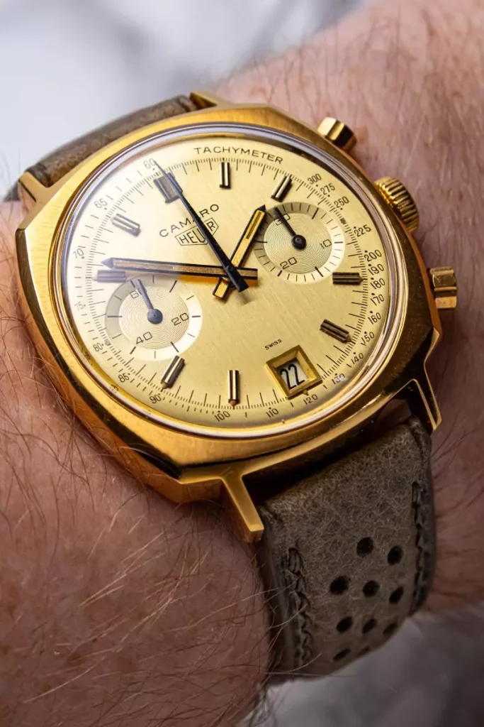 ساعت هویر مدل کامارو کلاسیک