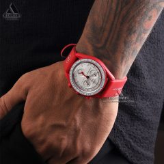 Omega x Swatch Speedmaster Saturn-3