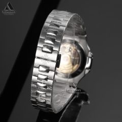 Patek Philippe Nautilus
