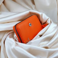 جاکارتی نارنجی