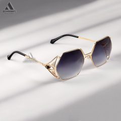 عینک آفتابی زنانه روبرتو کاوالی Roberto Cavalli 1056