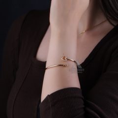 دستبند زنانه بنگل