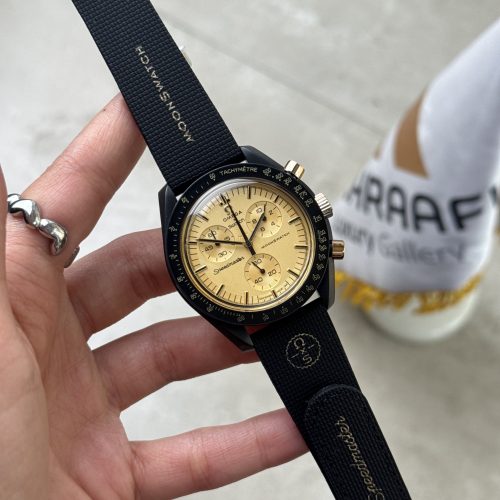 Omega x Swatch Speedmaster Moon-2