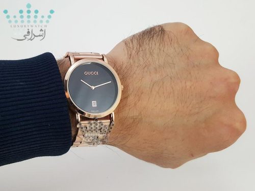عکس روی مچ ساعت Gucci 103G