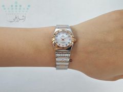 Omega-Constellation-103-08 نمای روی دست امگا کانستلیشن Omega Constellation-103-08
