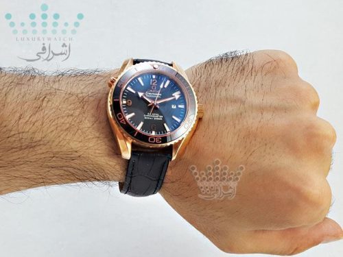 نمای روی دست ساعت امگا Seamaster-Z-06