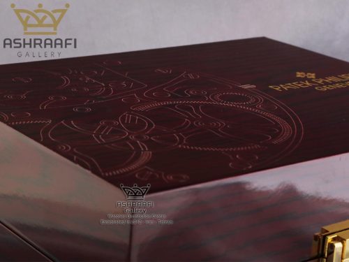 حکاکی روی جعبه اورجینال ساعت پتک فیلیپ