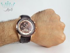 تصویر ساعت تاچیمتر دار روی مچ Romanson S1335G