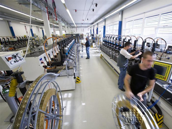 کارخانه ساعت سازی