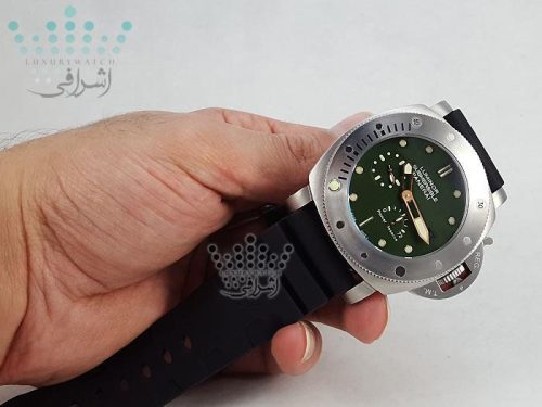 عکس روی دست ساعت panerai submersible-S-07